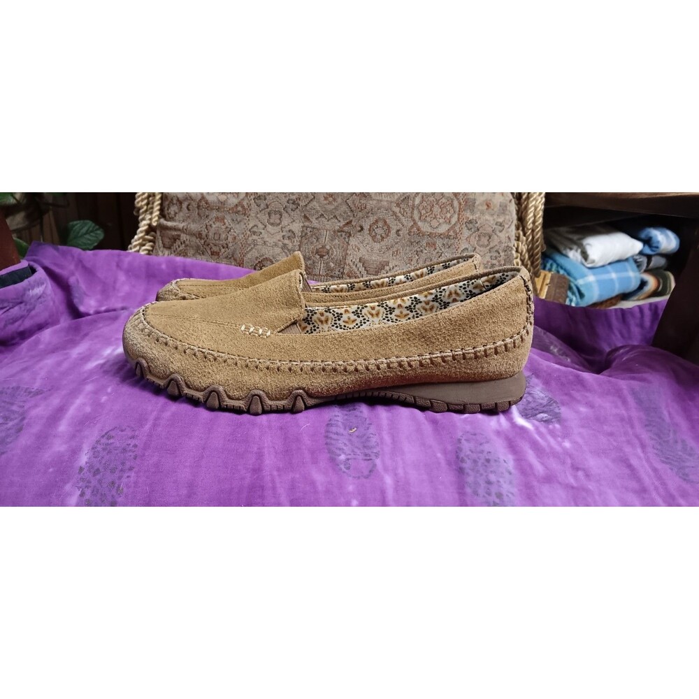 Sketchers Beige Suede Relaxed Fit Memory Foam Moccasins Size 9.5